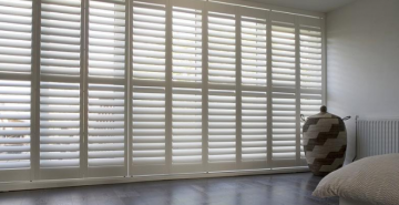 ceiling to floor shutters